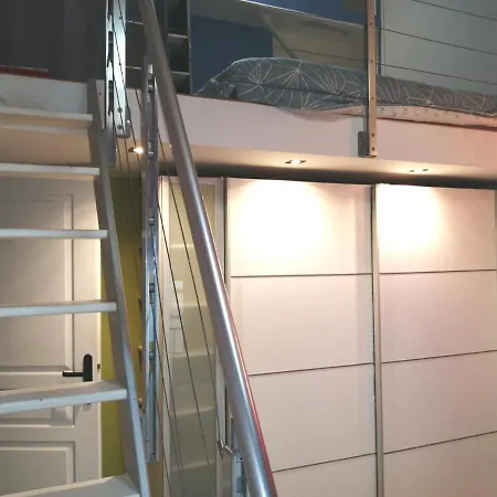 Agreable Maison De En Plein Coeur De * רואן